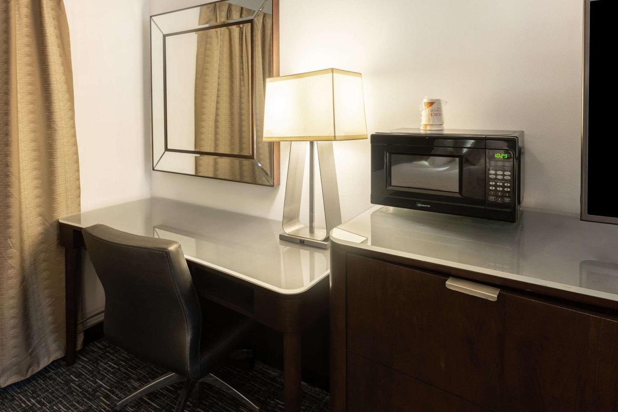 Quality Inn & Suites Caribou Eksteriør billede